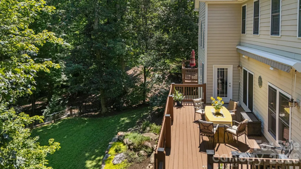 329 Scarlet Tanager Court Arden, NC 28704