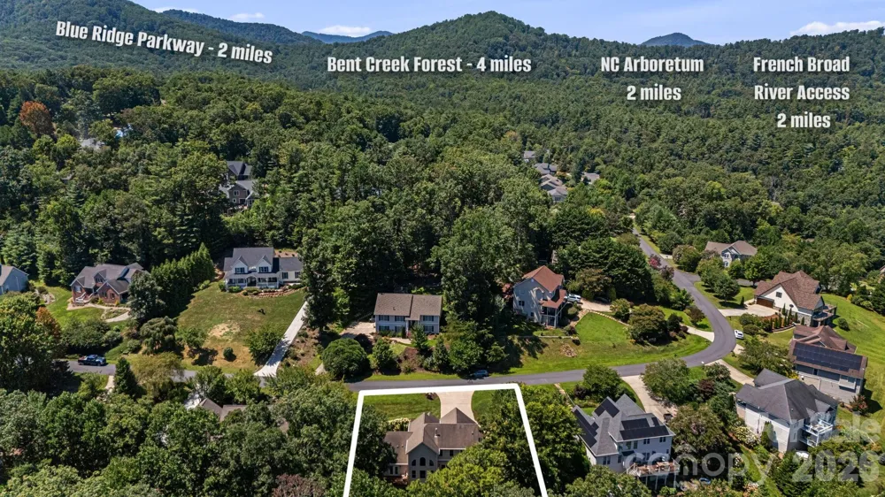 329 Scarlet Tanager Court Arden, NC 28704