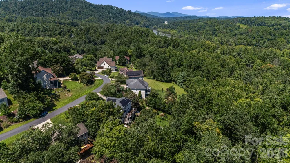 329 Scarlet Tanager Court Arden, NC 28704