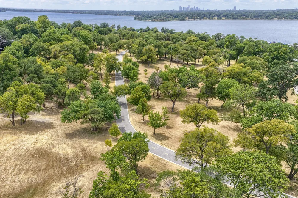 7151 Gaston Avenue #910 Dallas, TX 75214