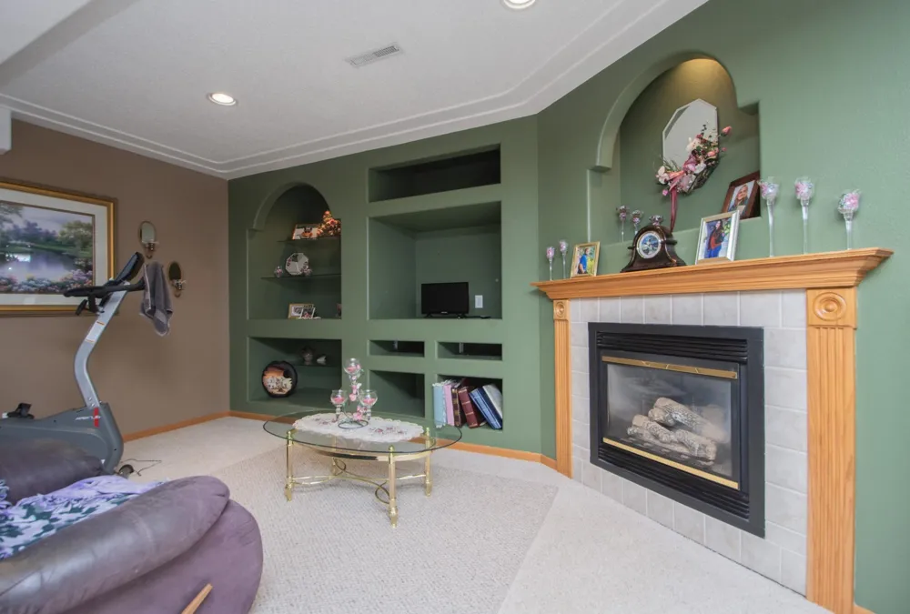 1519 Sunset Boulevard Hawley, MN 56549