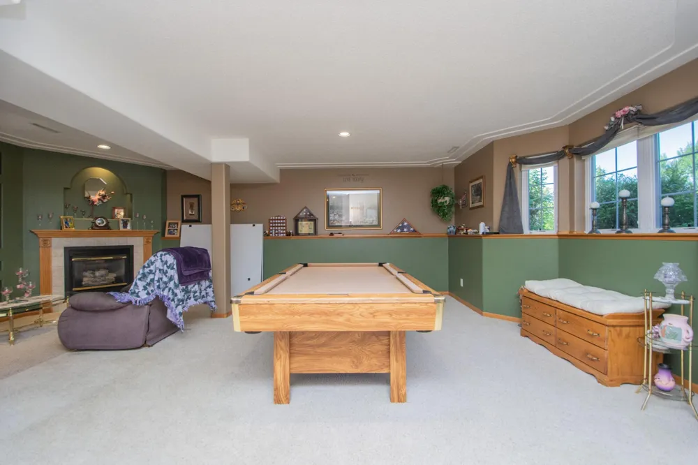 1519 Sunset Boulevard Hawley, MN 56549