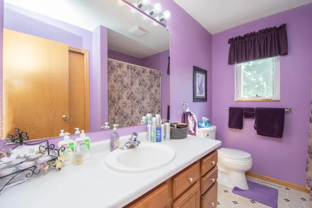 1519 Sunset Boulevard Hawley, MN 56549