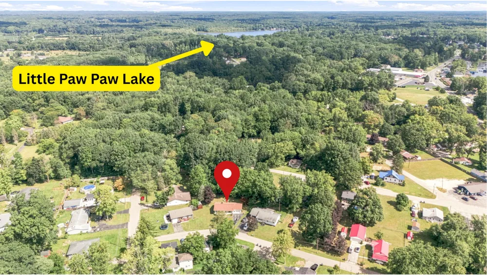 6749 Deadwood Coloma, MI 49038