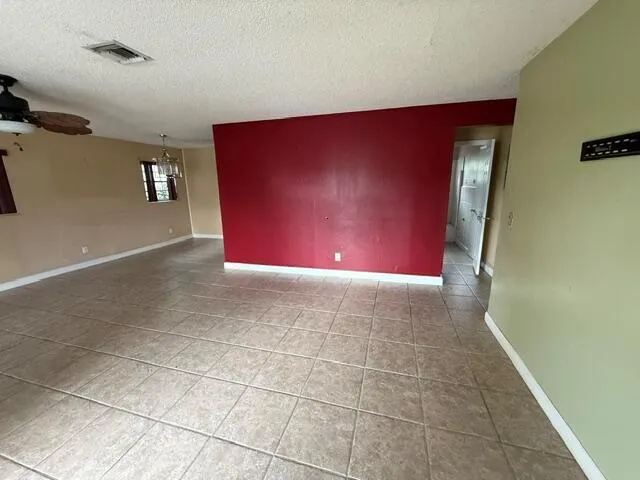 5620 SW 37TH STREET West Park, FL 33023