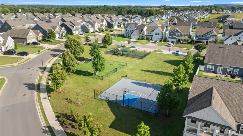 5148 Bridgemore Blvd Murfreesboro, TN 37129