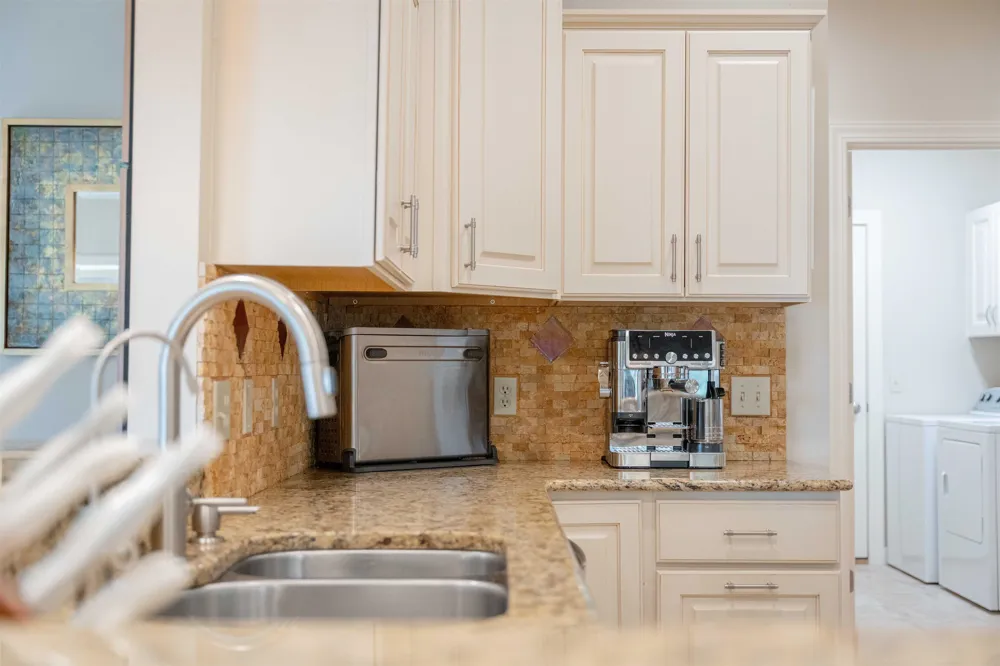 6400 Arrowhead Way Acme Township, MI 49690