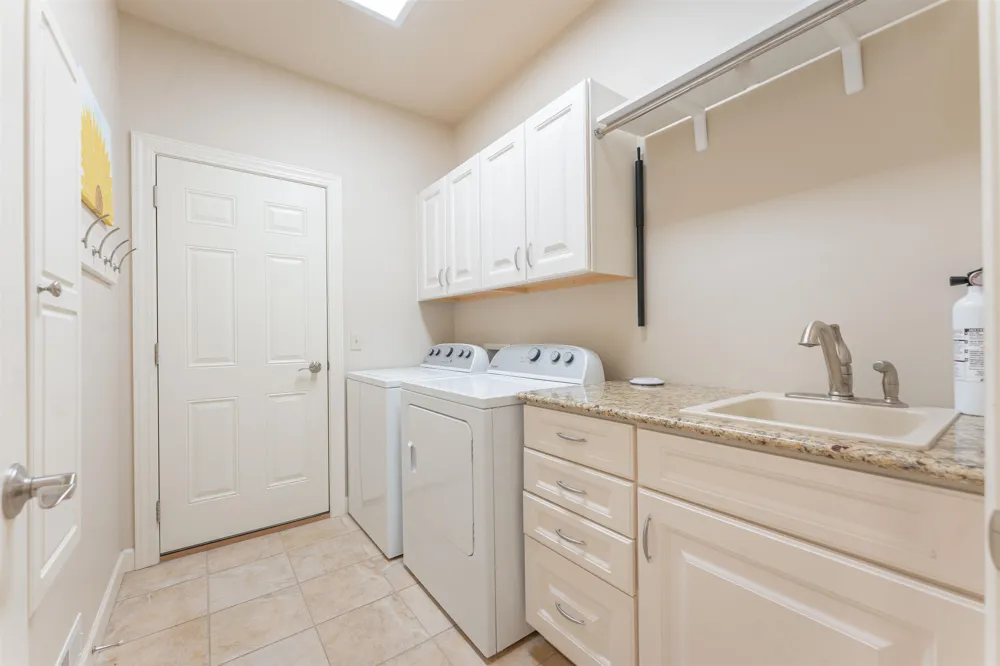 6400 Arrowhead Way Acme Township, MI 49690