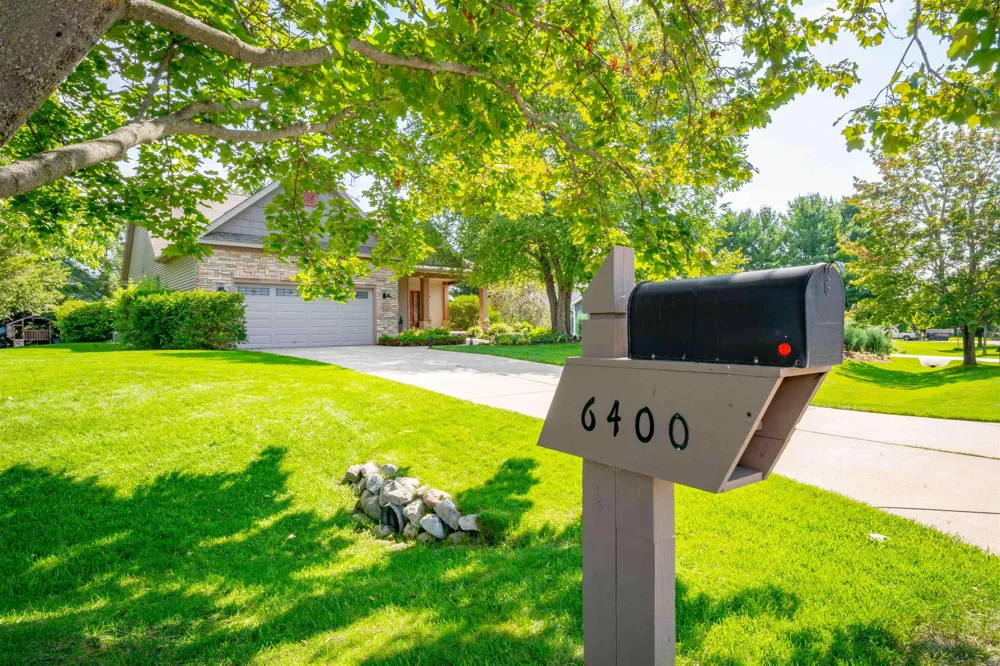 6400 Arrowhead Way Acme Township, MI 49690