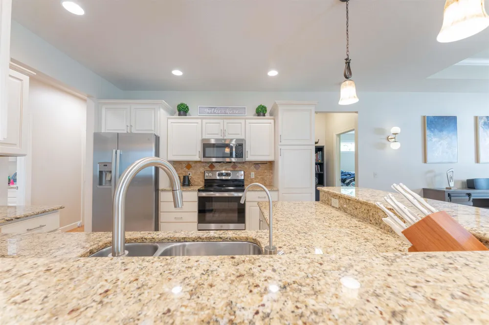6400 Arrowhead Way Acme Township, MI 49690