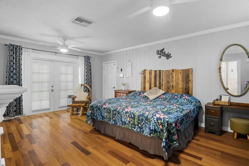 2603 CLEVELAND HEIGHTS BOULEVARD Lakeland, FL 33803
