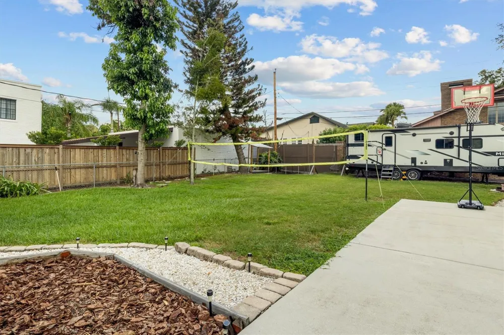 2603 CLEVELAND HEIGHTS BOULEVARD Lakeland, FL 33803