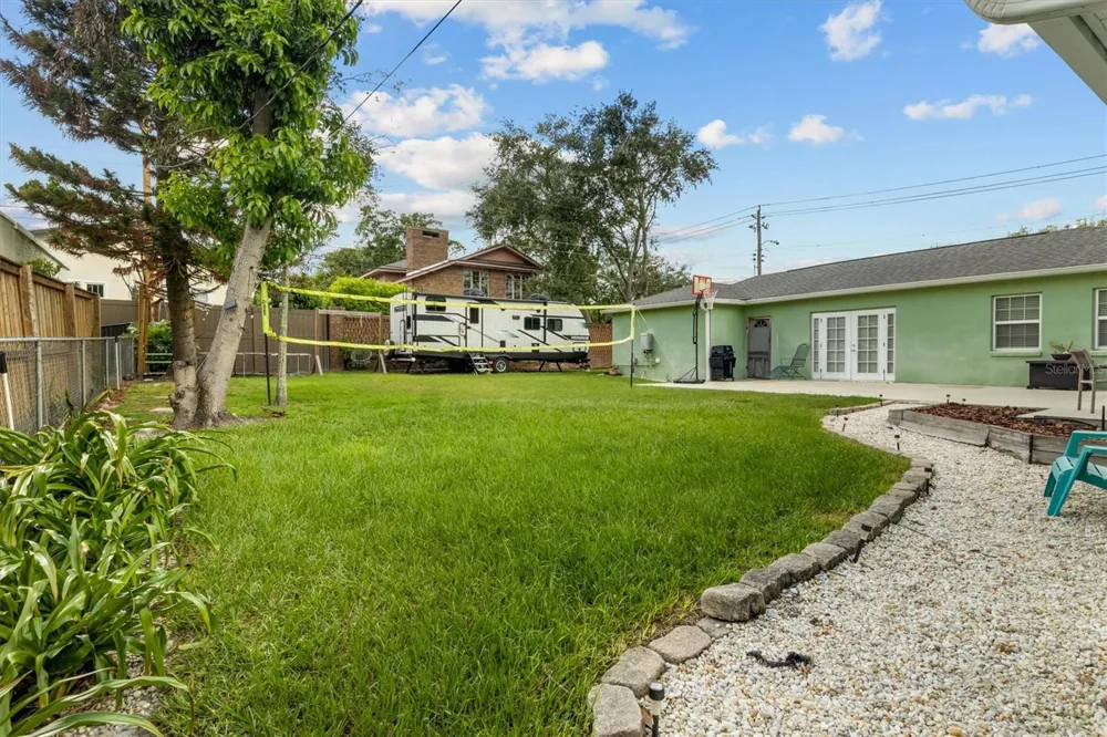 2603 CLEVELAND HEIGHTS BOULEVARD Lakeland, FL 33803