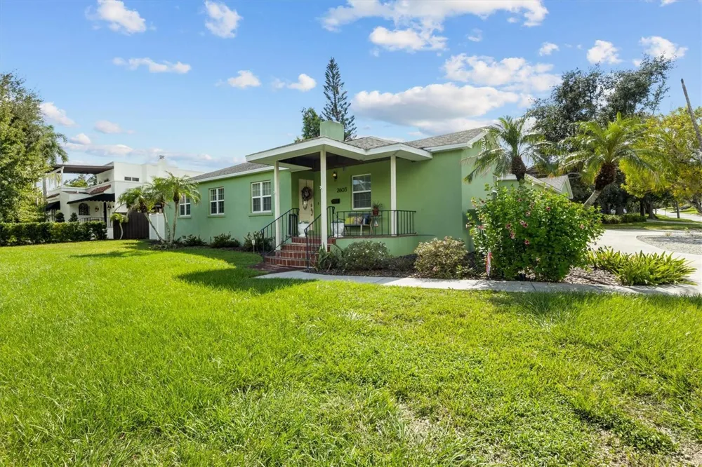 2603 CLEVELAND HEIGHTS BOULEVARD Lakeland, FL 33803
