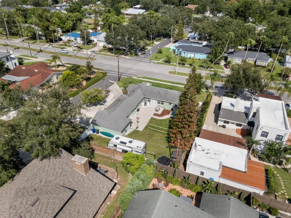 2603 CLEVELAND HEIGHTS BOULEVARD Lakeland, FL 33803