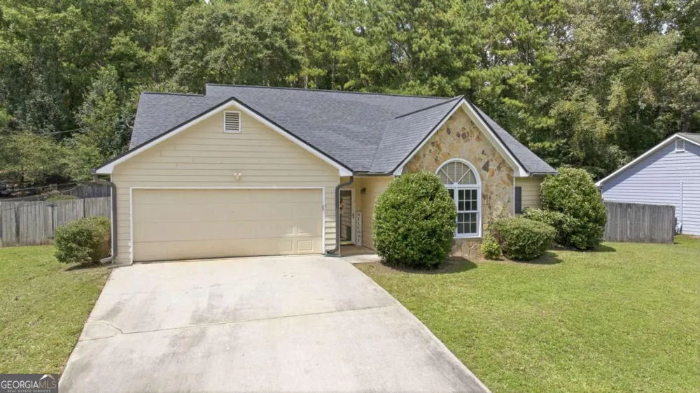 2110 Uniwattee TRL Dacula, GA 30019