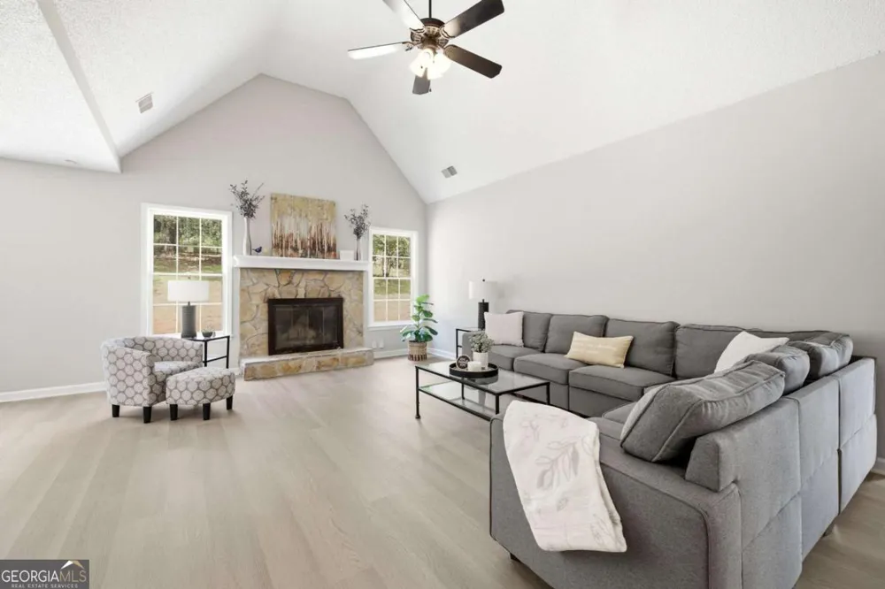 2110 Uniwattee TRL Dacula, GA 30019