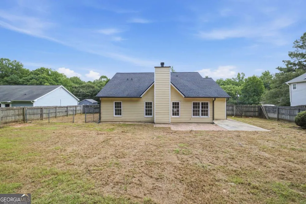 2110 Uniwattee TRL Dacula, GA 30019