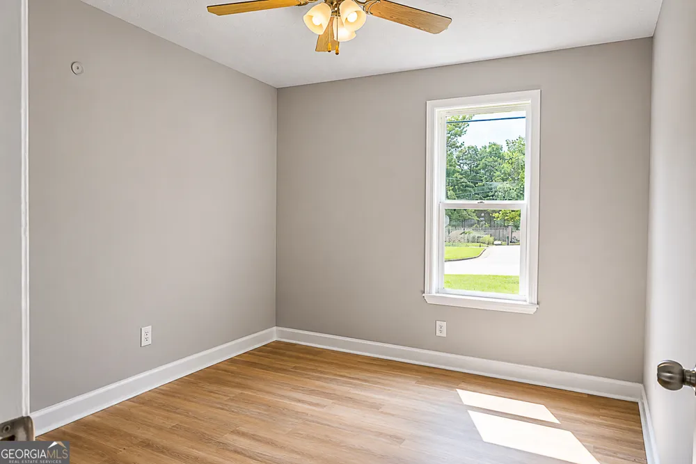 1818 Petite LN Lithonia, GA 30058