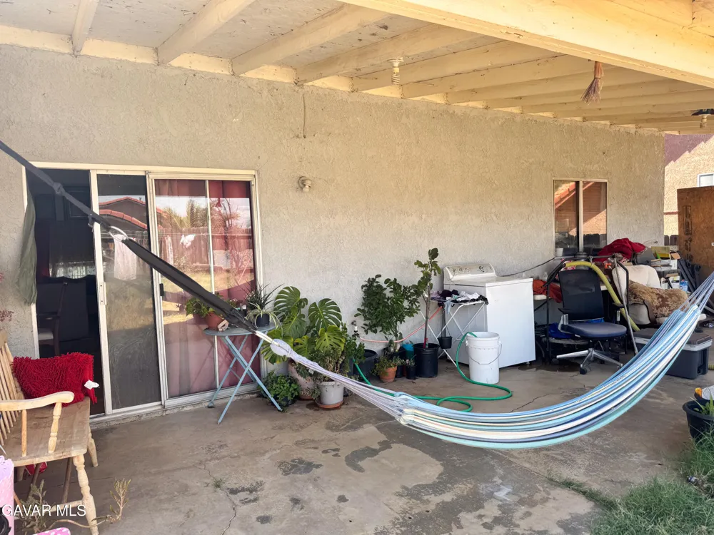 37050 Casa Grande Avenue Palmdale, CA 93550