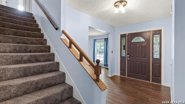 8338 DELPHIAN DR Universal City, TX 78148