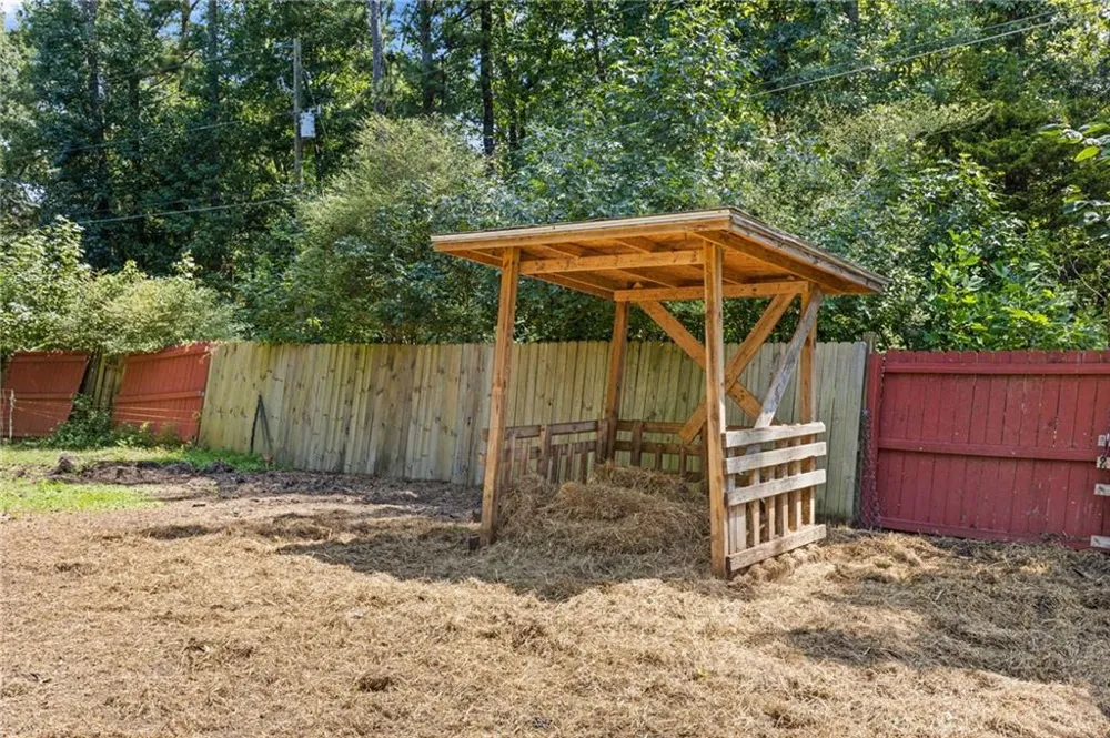8274 Highway 166 Douglasville, GA 30135