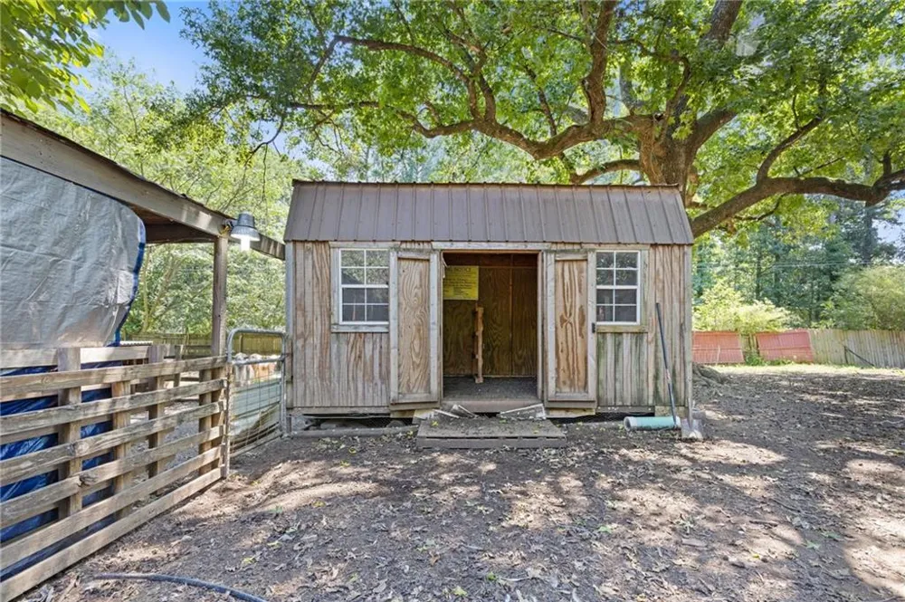 8274 Highway 166 Douglasville, GA 30135