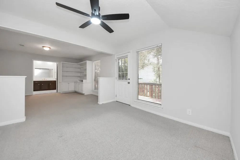 515 Lorie Lane Seabrook, TX 77586