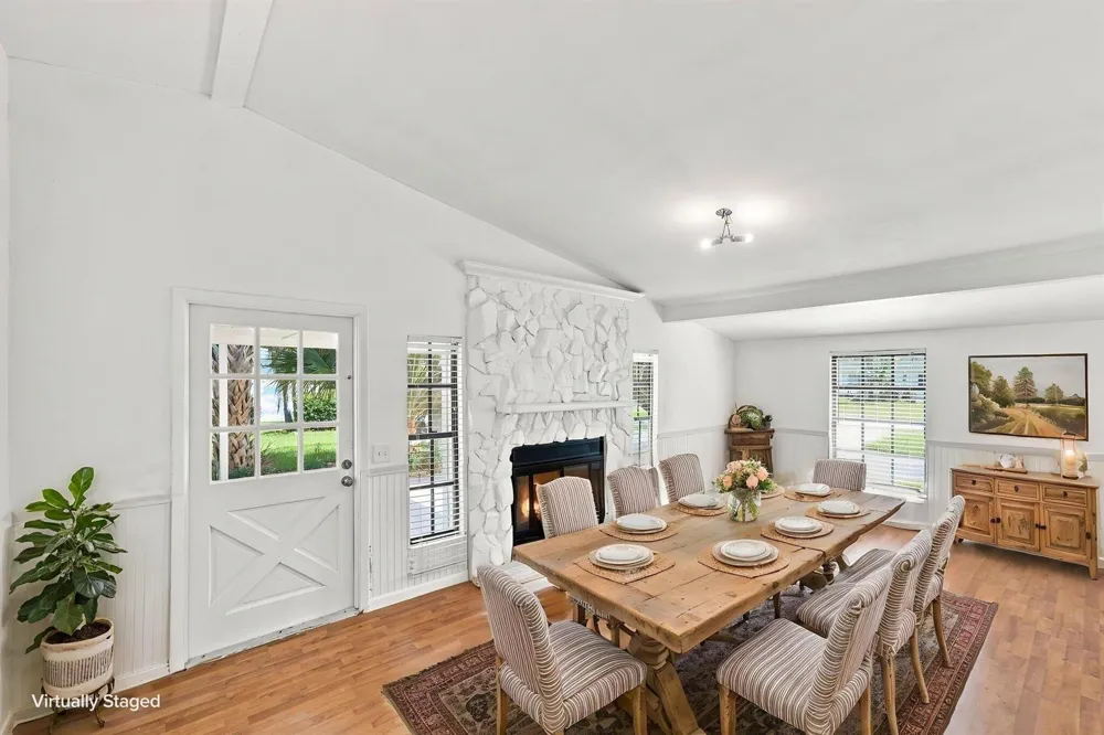 875 28TH AVENUE Vero Beach, FL 32960