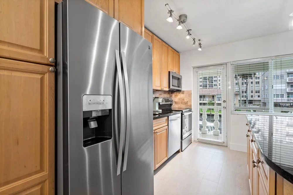 2881 NE 32ND STREET #220 Fort Lauderdale, FL 33306