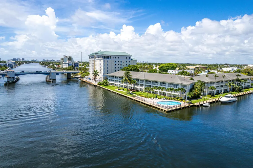 2881 NE 32ND STREET #220 Fort Lauderdale, FL 33306