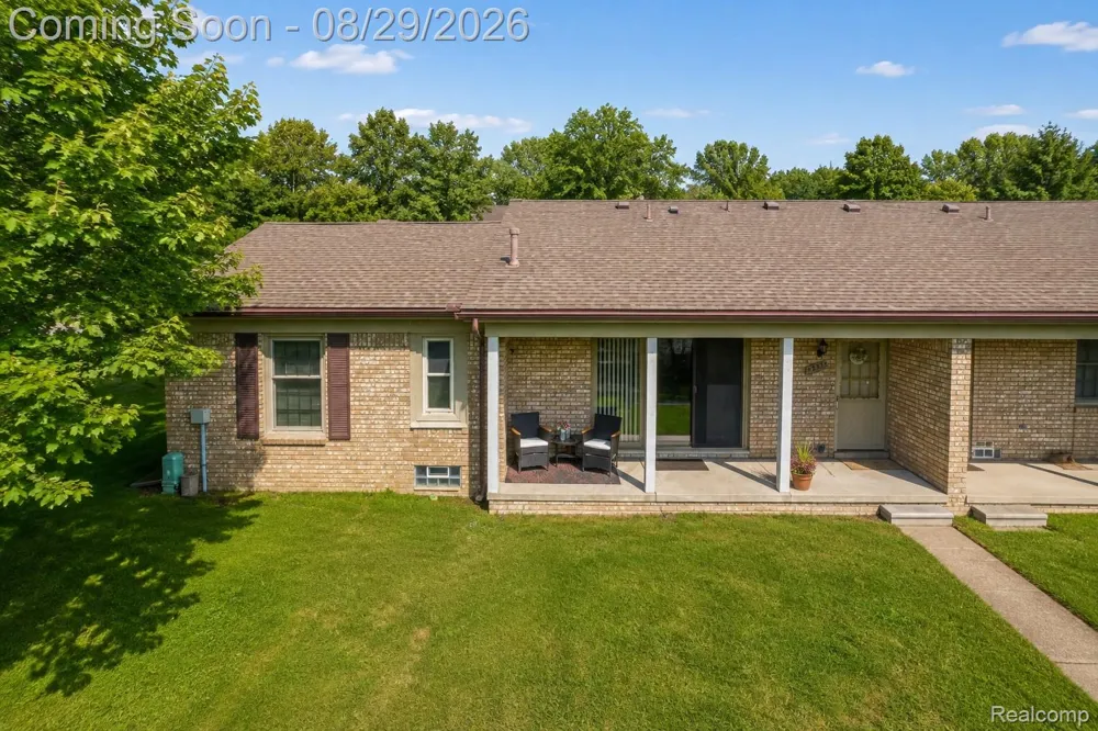 49432 Kirkland Court #99 Shelby Charter Township, MI 48315