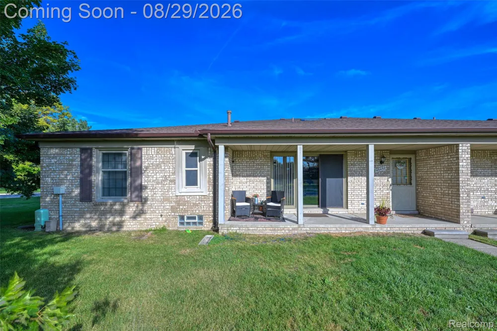 49432 Kirkland Court #99 Shelby Charter Township, MI 48315