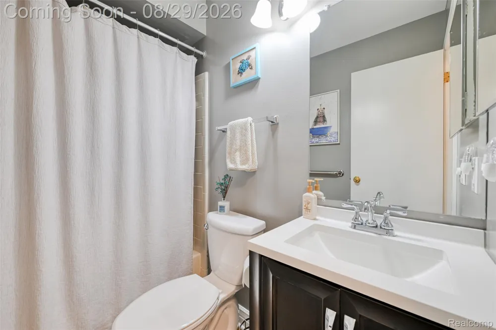 49432 Kirkland Court #99 Shelby Charter Township, MI 48315