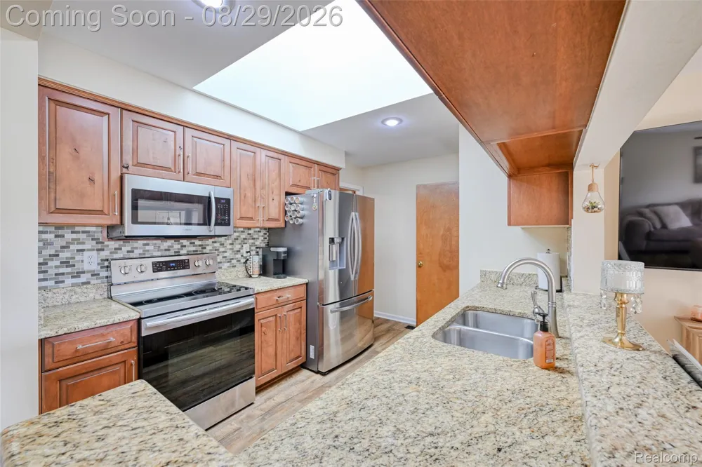 49432 Kirkland Court #99 Shelby Charter Township, MI 48315