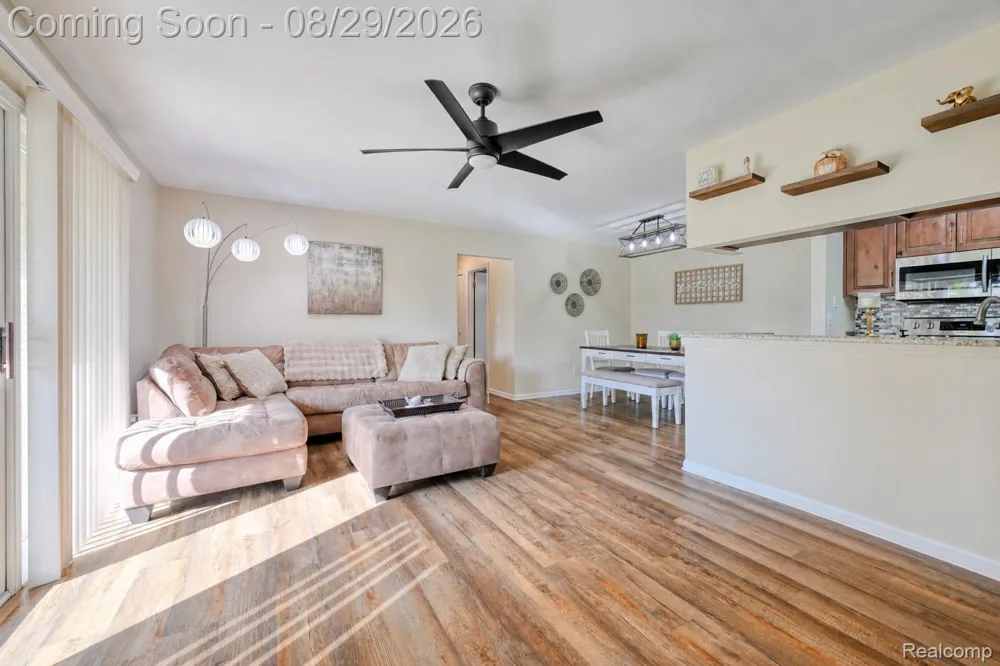 49432 Kirkland Court #99 Shelby Charter Township, MI 48315