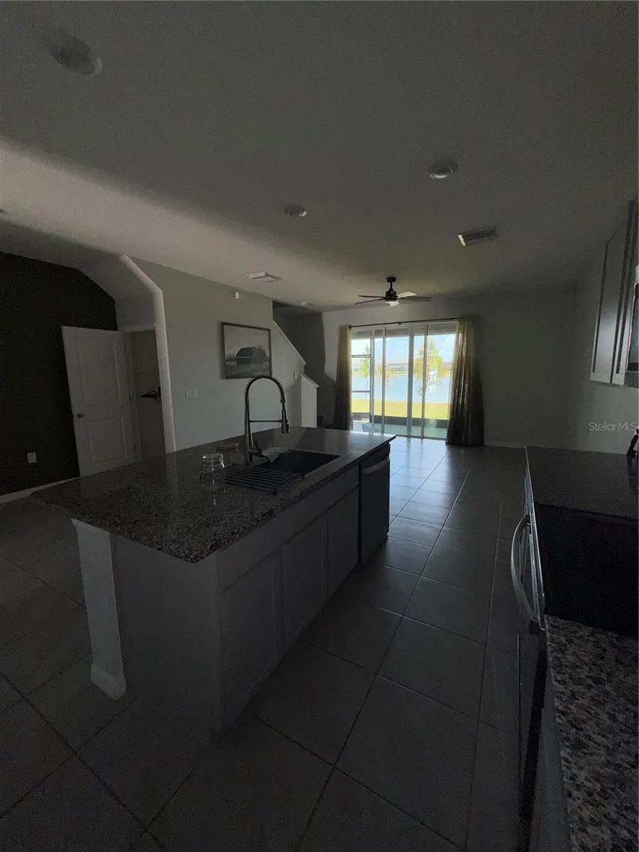 191 MANGROVE SHADE CIRCLE Apollo Beach, FL 33572