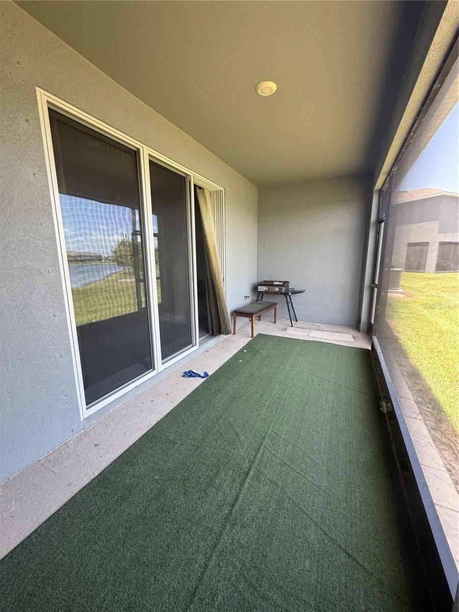 191 MANGROVE SHADE CIRCLE Apollo Beach, FL 33572