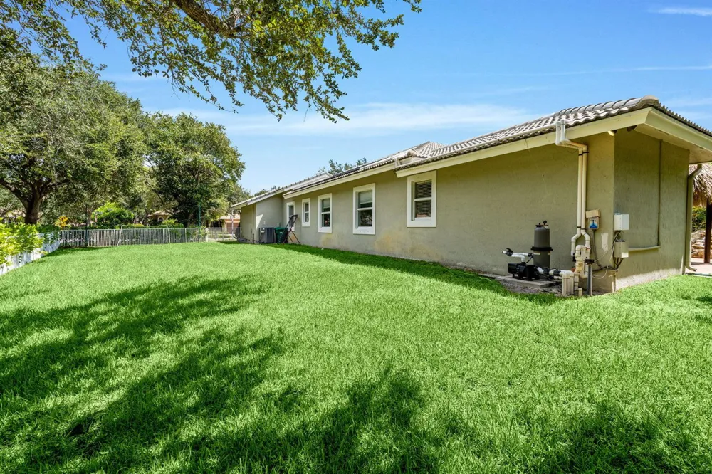 10668 NW 69TH STREET Parkland, FL 33076