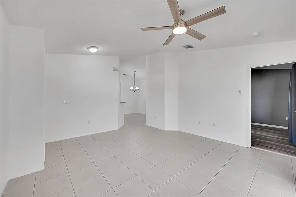 5361 NW 90th Avenue Sunrise, FL 33351