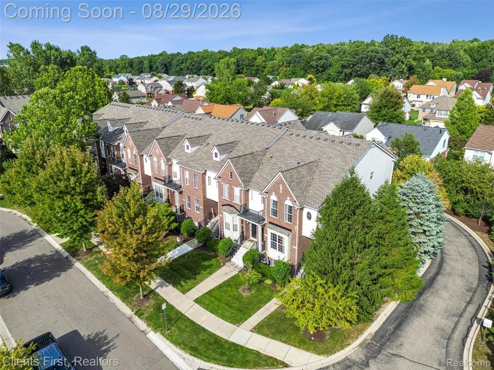 830 Summerfield Drive #256 Westland City, MI 48185