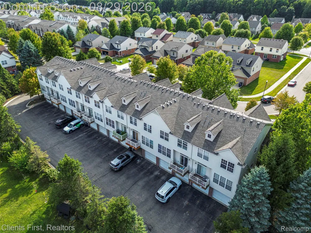 830 Summerfield Drive #256 Westland City, MI 48185
