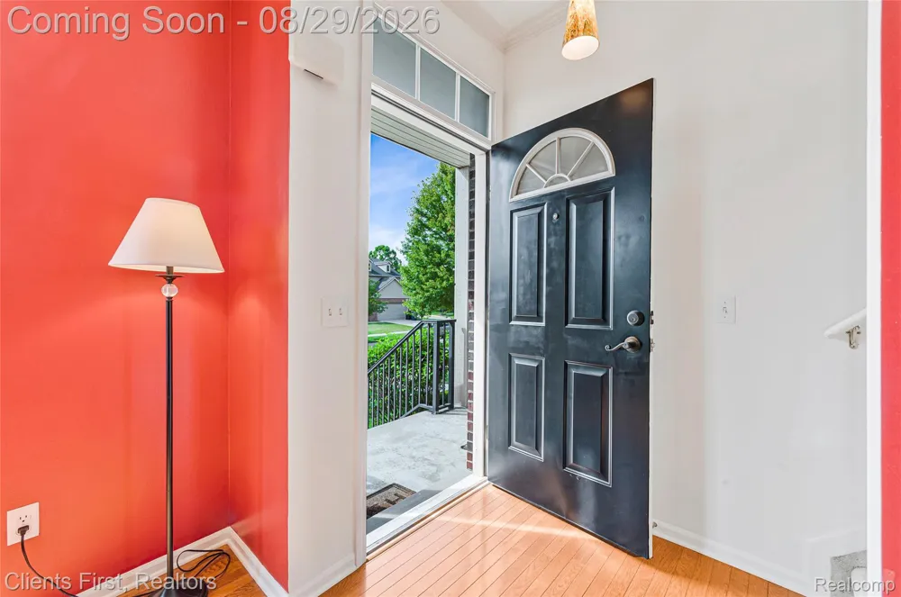 830 Summerfield Drive #256 Westland City, MI 48185