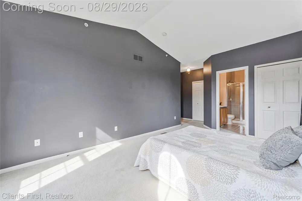 830 Summerfield Drive #256 Westland City, MI 48185
