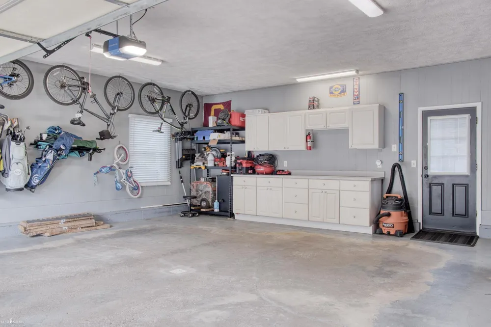 1210 Krust Drive Owosso City, MI 48867