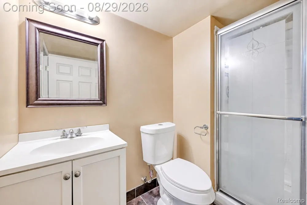 38757 Plumbrook Drive Farmington Hills City, MI 48331