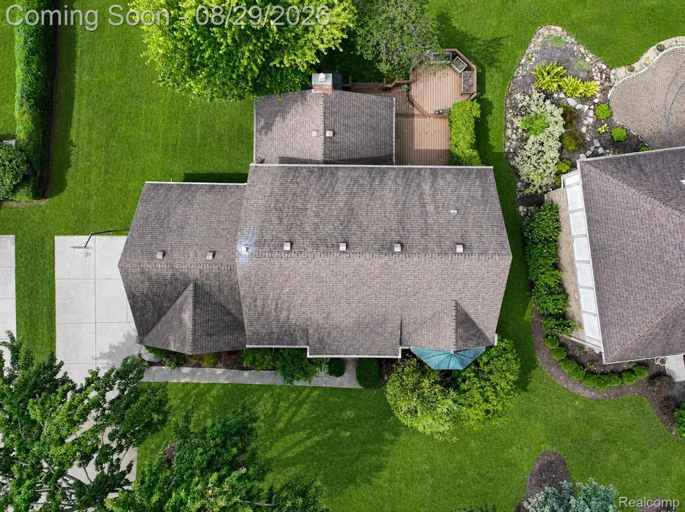 38757 Plumbrook Drive Farmington Hills City, MI 48331