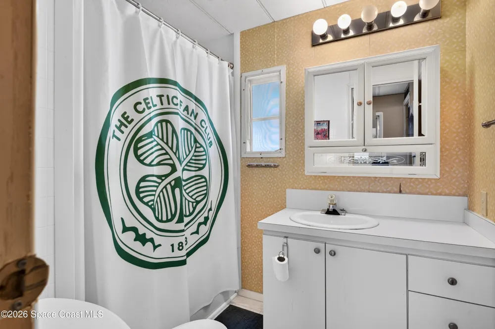 250 Liberty Lane Melbourne Beach, FL 32951
