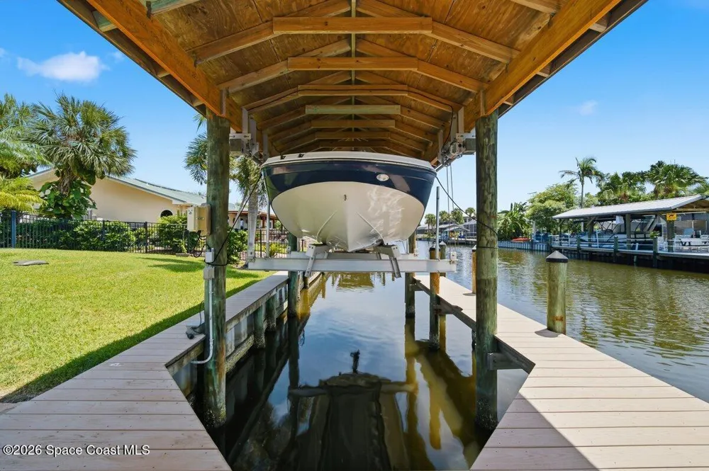 411 Hiawatha Way Melbourne Beach, FL 32951