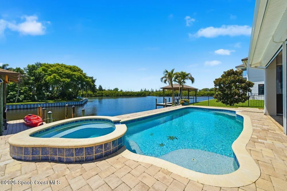 411 Hiawatha Way Melbourne Beach, FL 32951